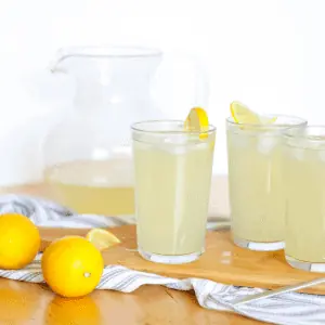 glasses of lemonade and lemons