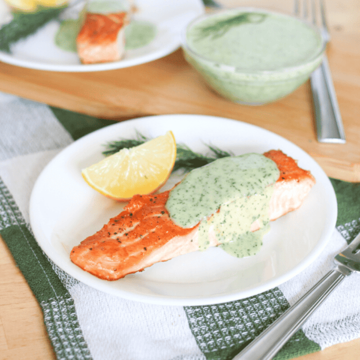 salmon fillet with cream sauce, lemon and dill
