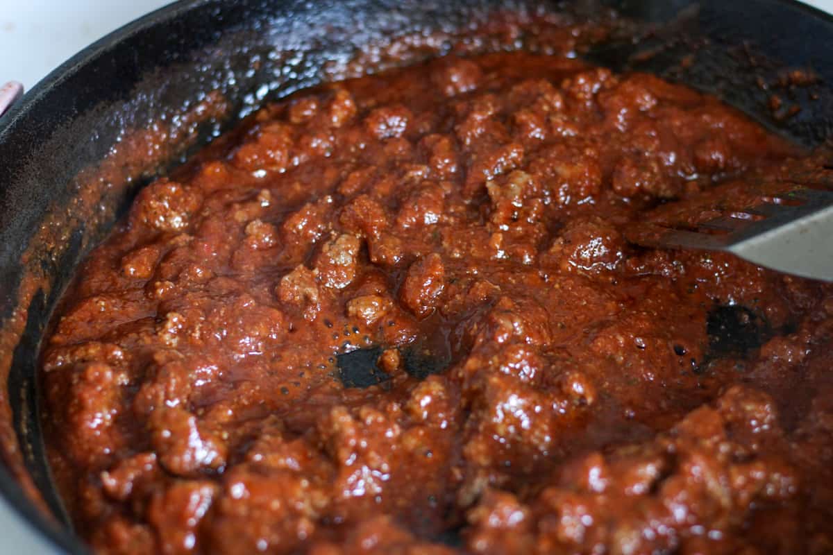 thick meat sauce