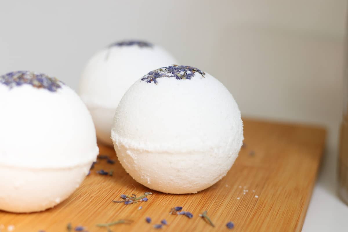 side view of 3 bath bombs
